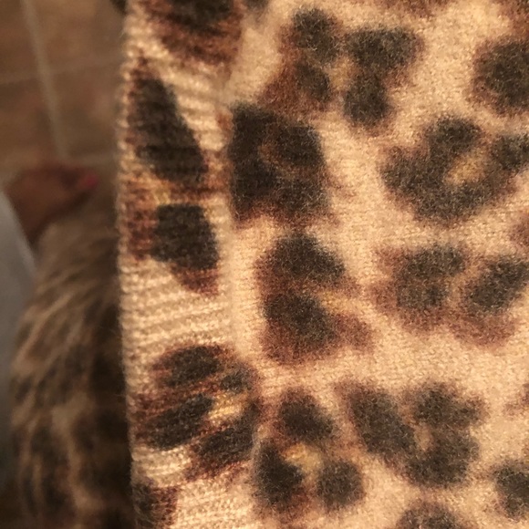 Vintage Magnolia sweater medium - Picture 5 of 6